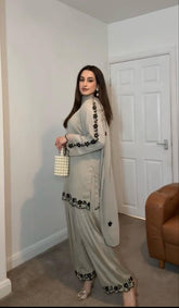 Farsi suit
