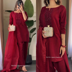 Red farshi salwaar