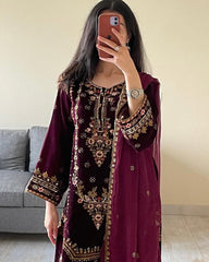 Embroidery work velvet suit