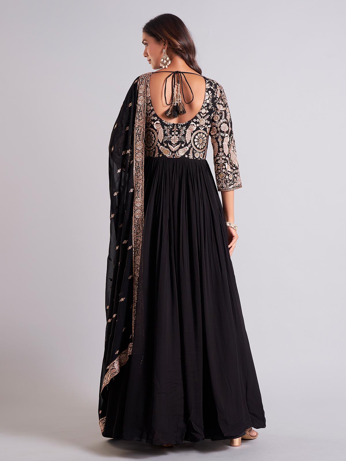 Alia cut black gown designerstore99.online Alia cut black gown designerstore99.online