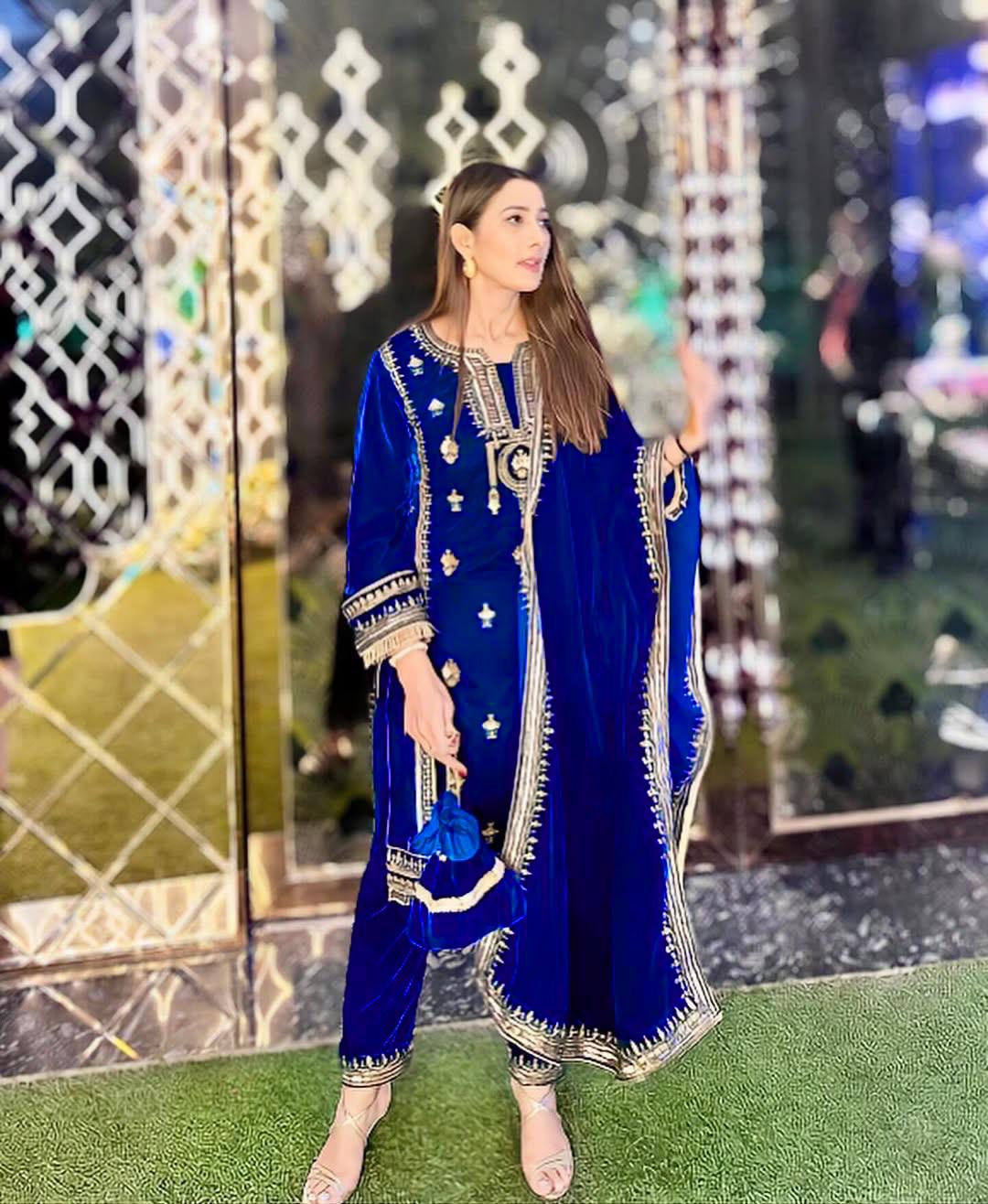 Wedding special velvet dress