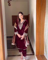Heavy neck work velvet suit