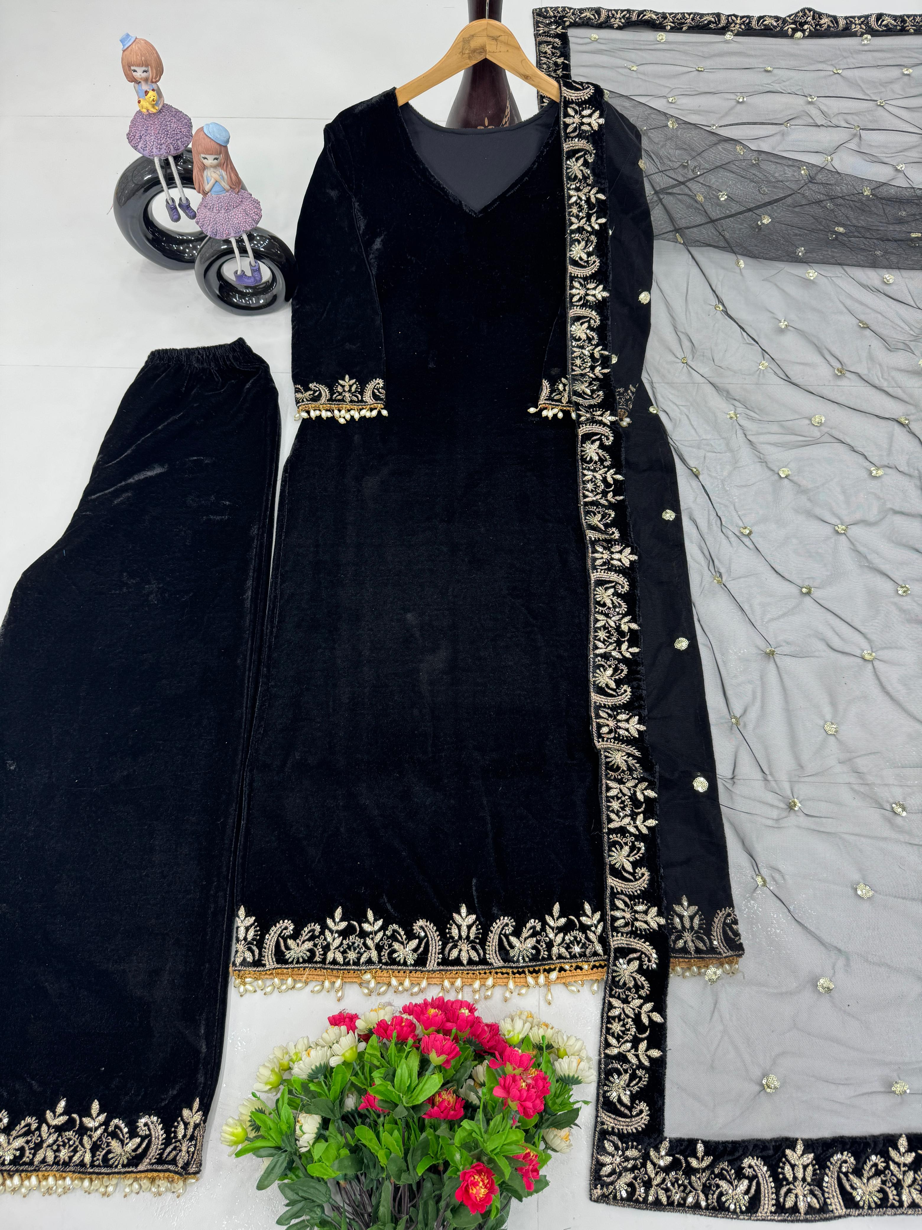 Black beauty velvet suit