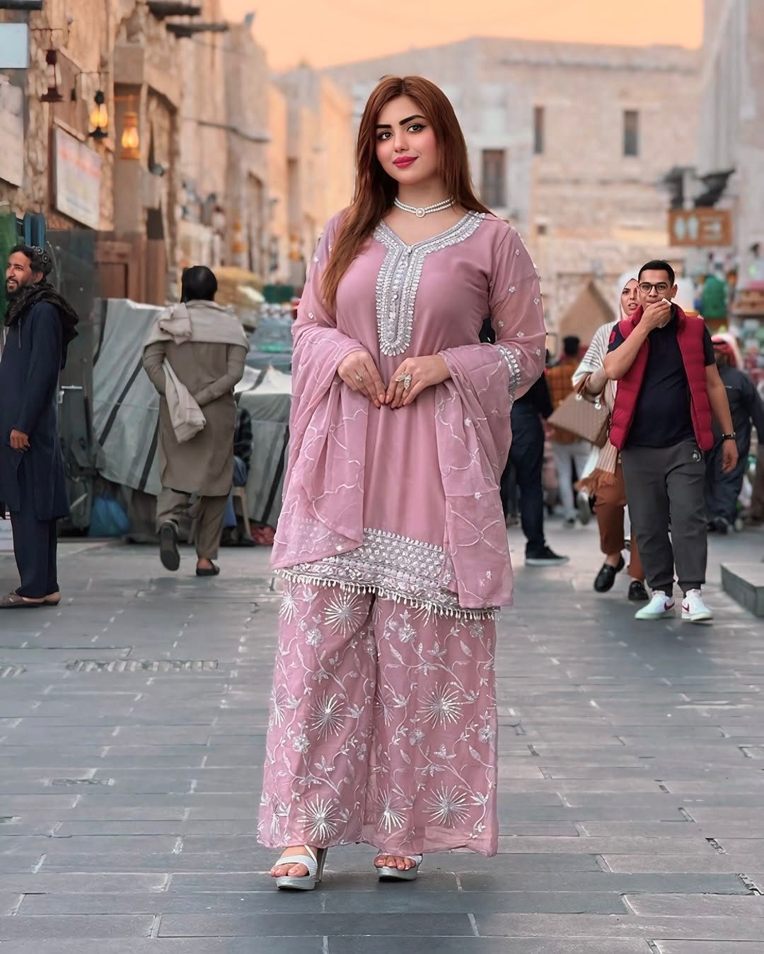 Pink beauty eid collection