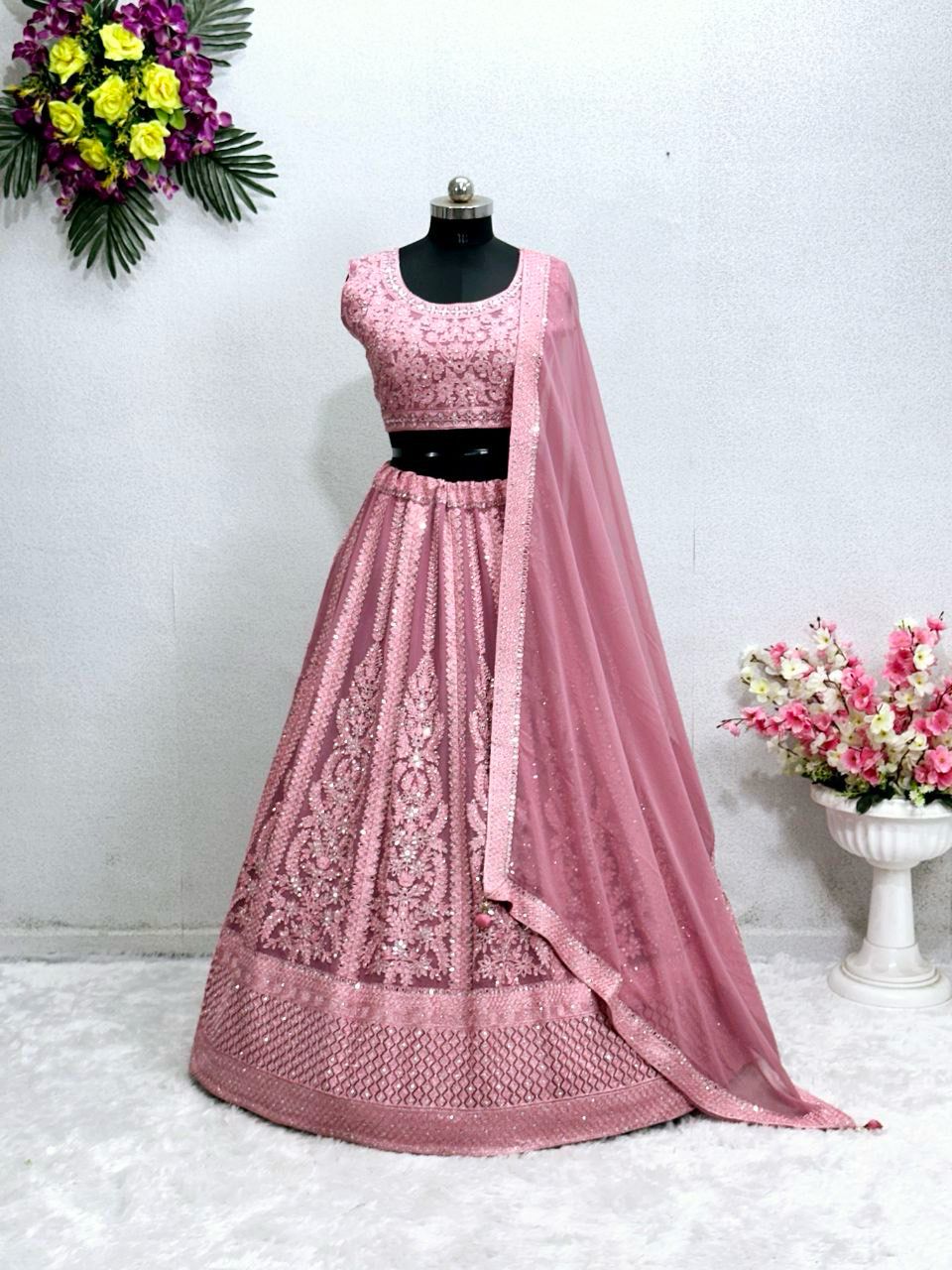 CODE :- MT - 1018*