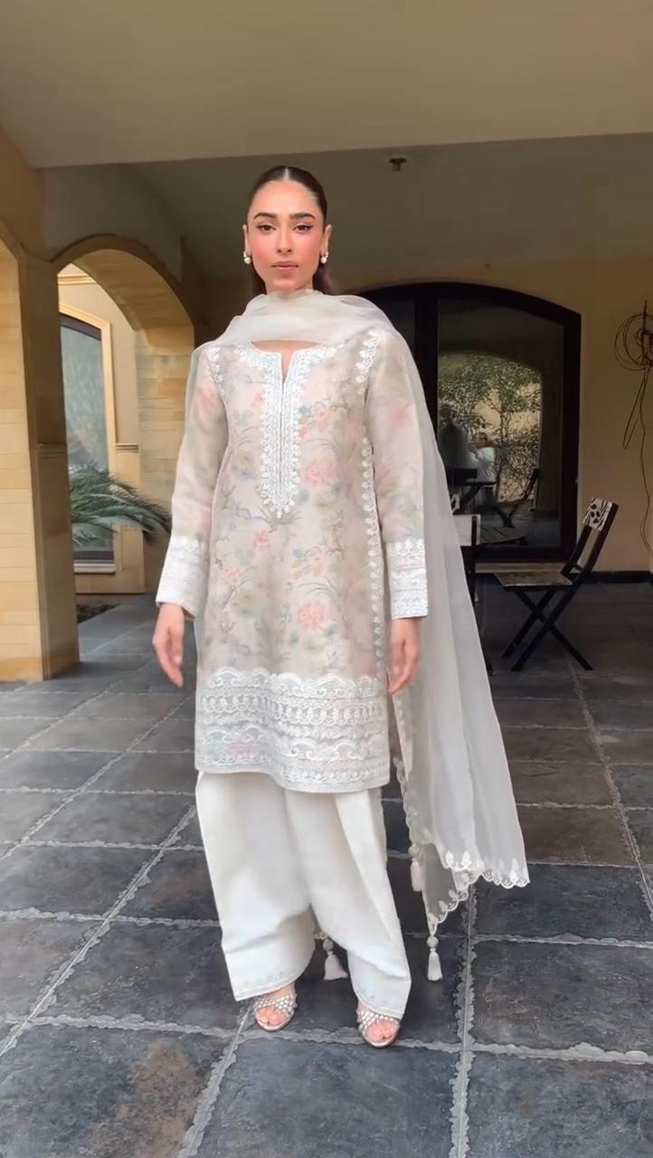 Farshi salwaar kameez