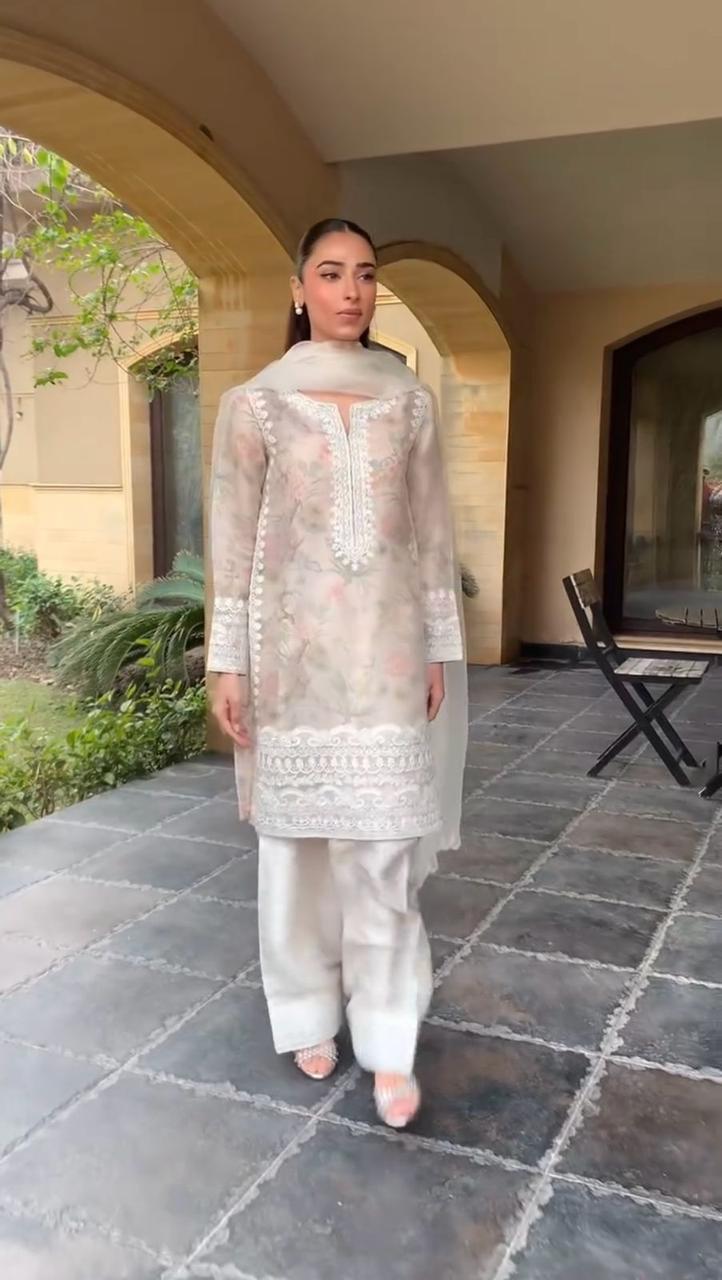 Farshi salwaar kameez