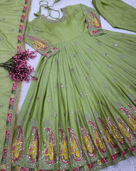 Yankita Kapoor Gown