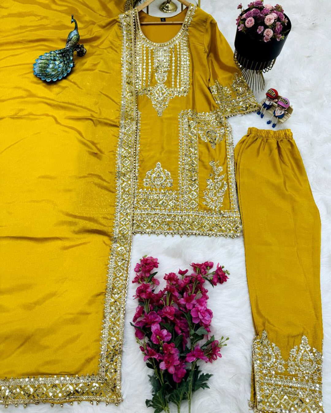 Partywear Pakistani Suit Set